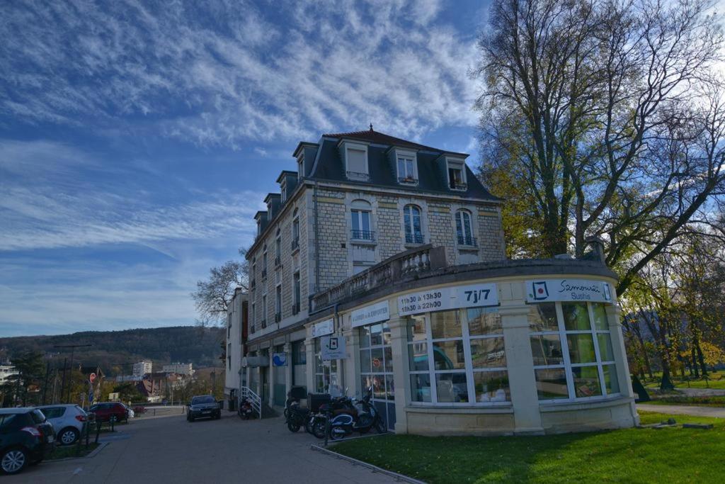 Appartment Les Suites Du Parc Besançon Exteriör bild