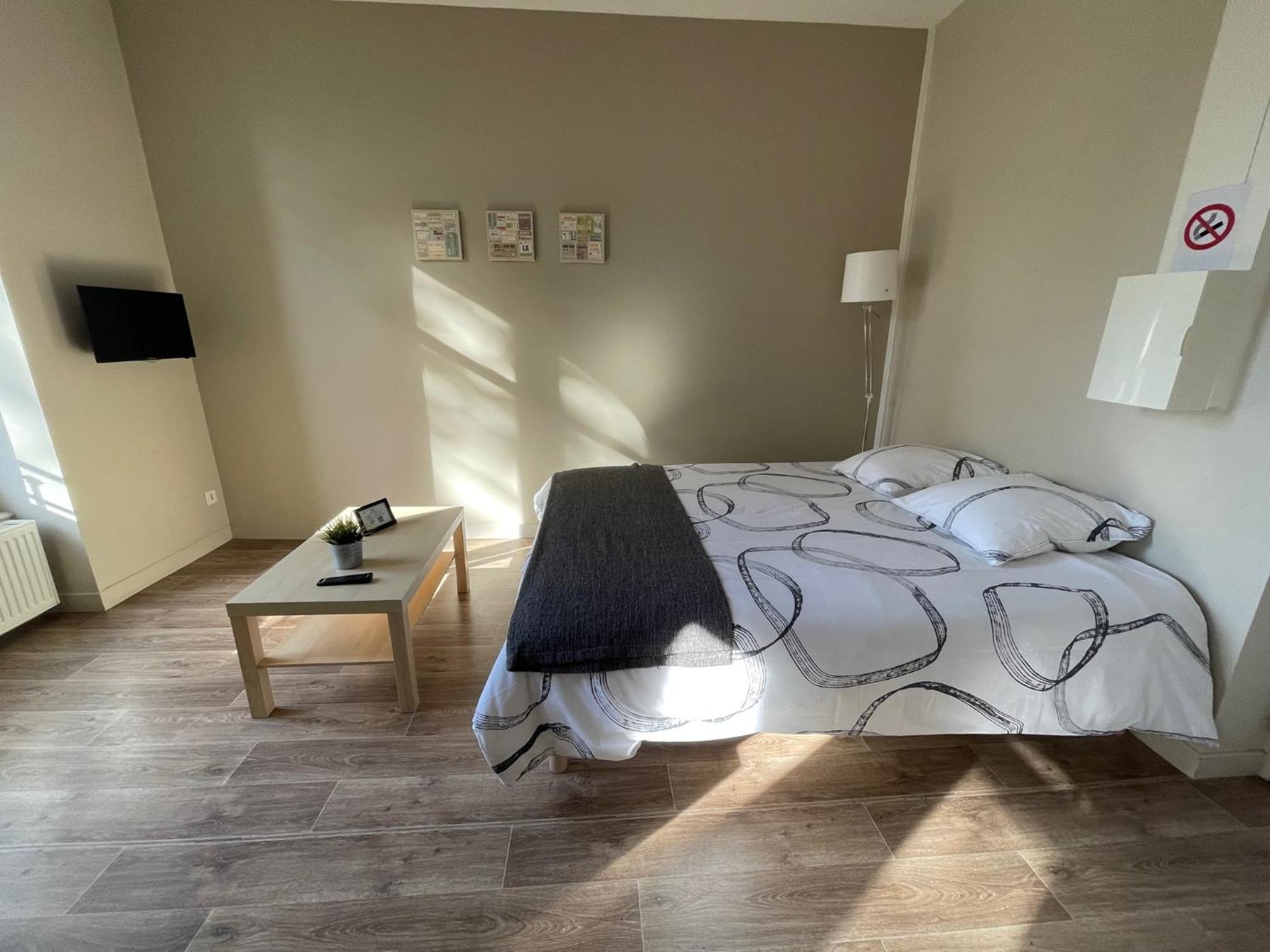 Appartment Les Suites Du Parc Besançon Rum bild