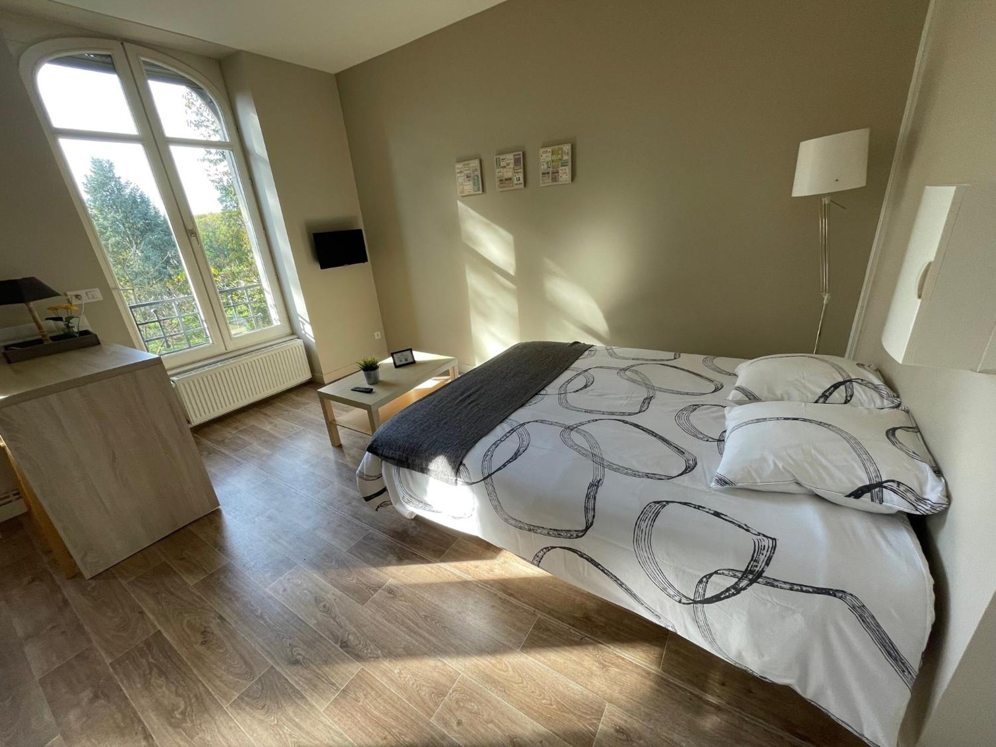 Appartment Les Suites Du Parc Besançon Rum bild