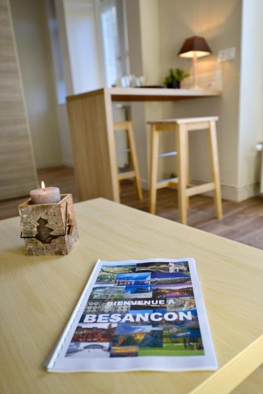 Appartment Les Suites Du Parc Besançon Rum bild